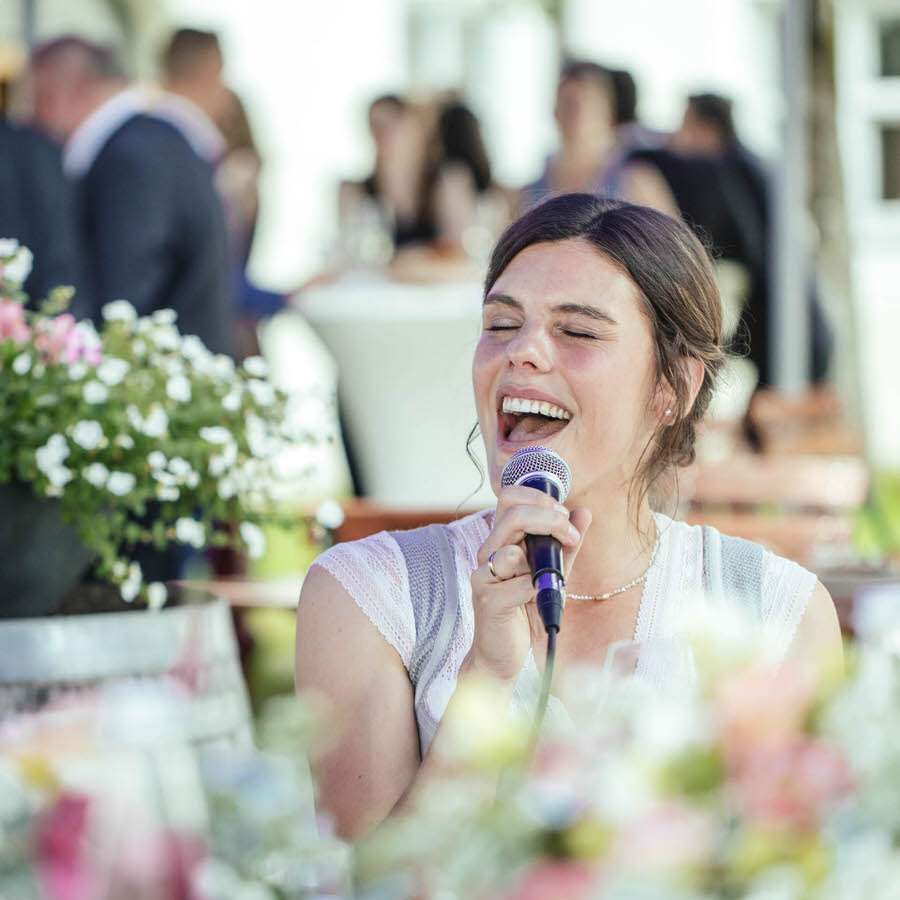 Lucia Musik Gesang für Trauung, Hochzeit, Taufe
